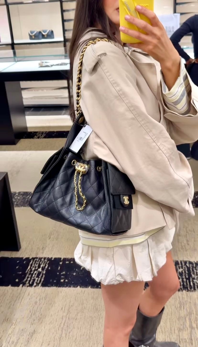 Sac Chanel porté 4